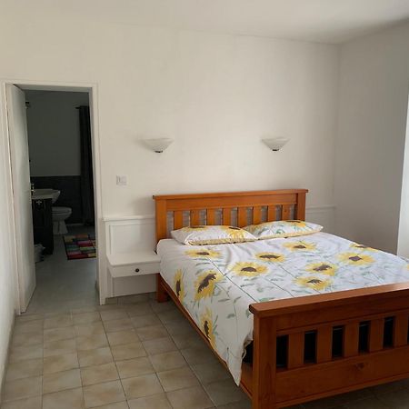 Le Bois D'Amour Gite Et Chambres Charroux  Esterno foto